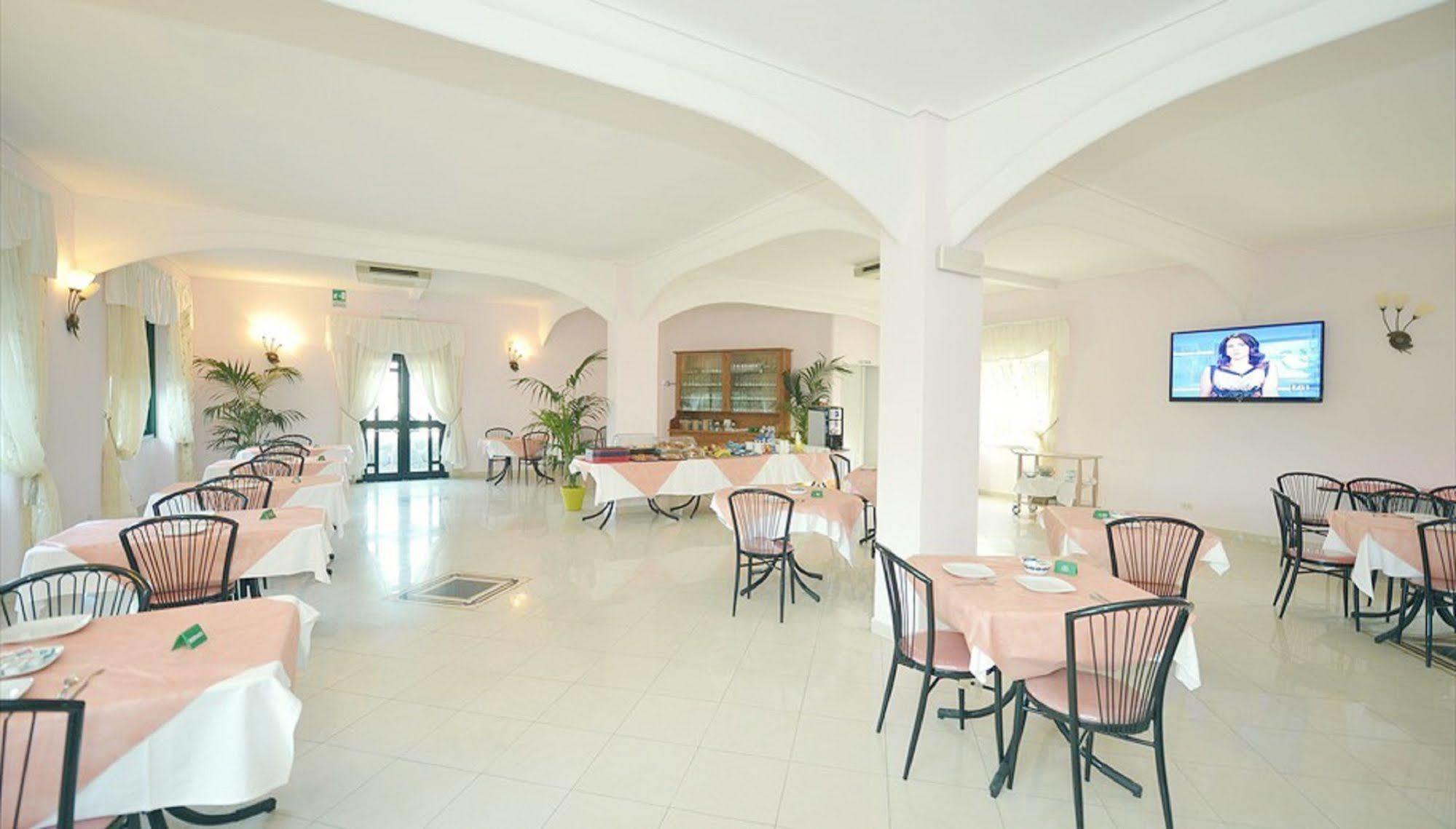 Hotel Riviera Procida Exterior photo