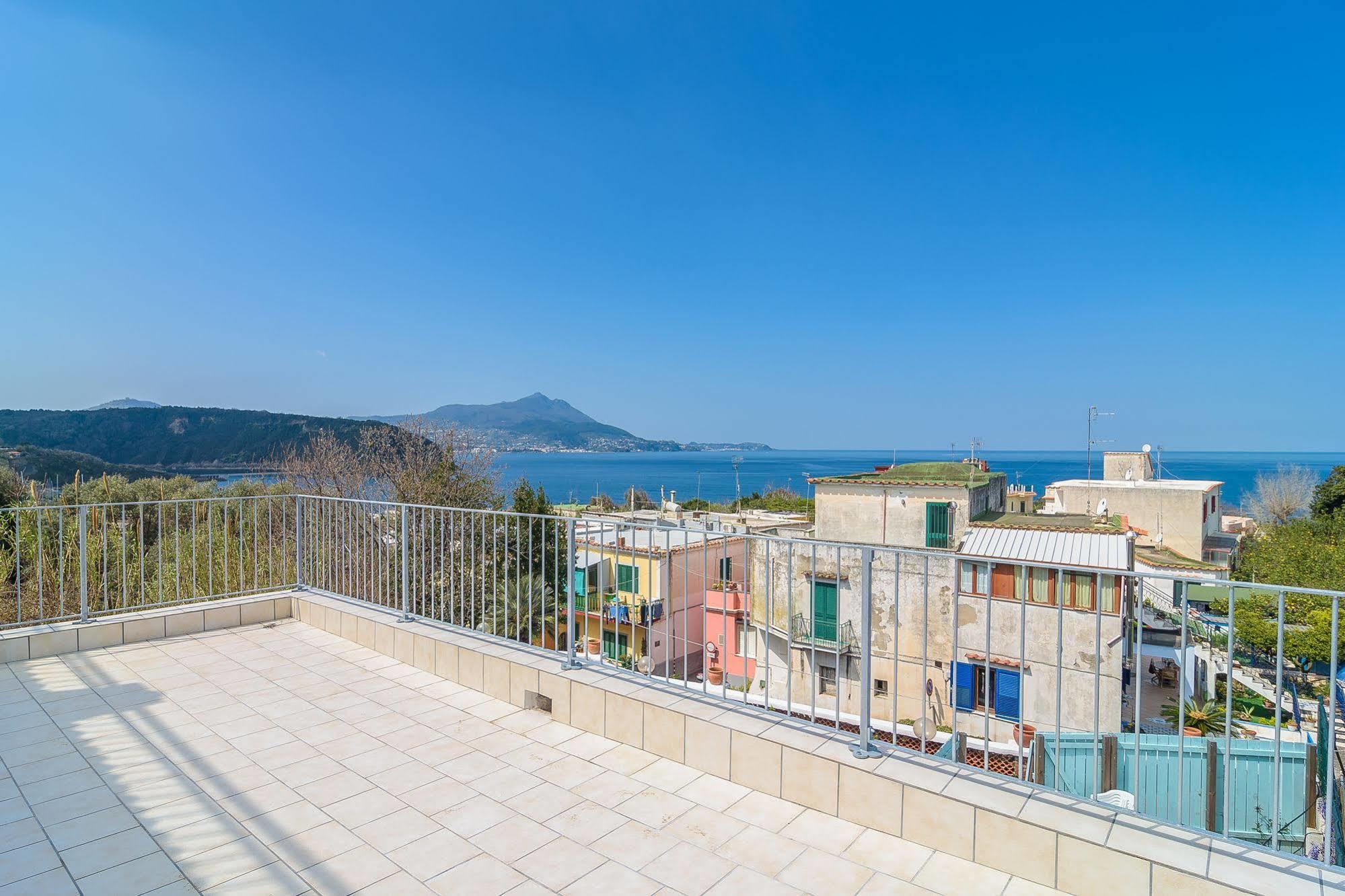 Hotel Riviera Procida Exterior photo